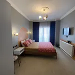 Omar 360