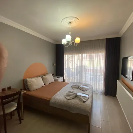 Omar 360 Hotel *